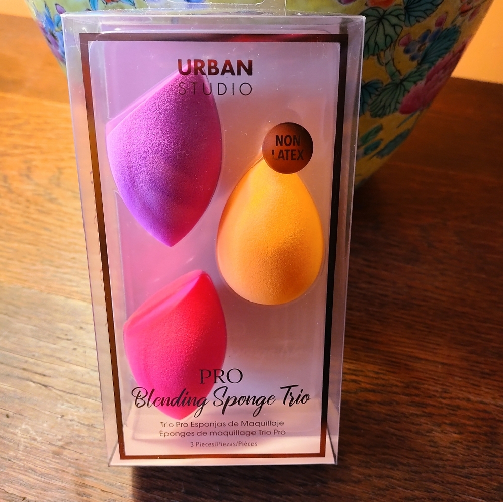 Urban Studio Pro Blending Sponge Trio